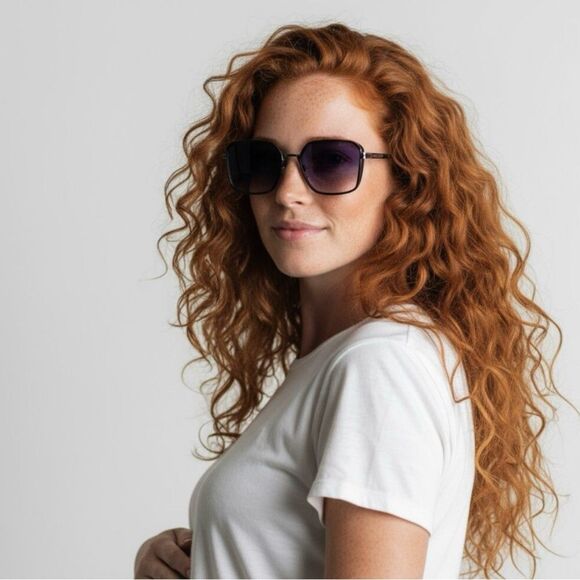 Gucci Women’s Sunglasses | Silver & Black | Purple Gray Gradient | 56-16-145 main image 6